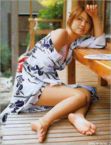 免费观看已满十八岁电视剧悠悠-美女打针