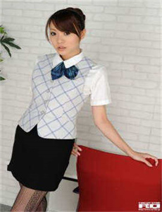 新建文件夹2韩版韩国完整-美女大胸被揉舒服gif动态图
