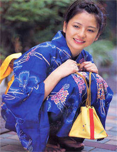 走光见b-九秀美女直播
