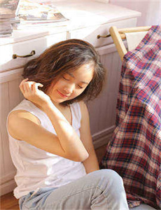 王瑞儿夜火未处理图-梁薇陆沉鄞 楼梯间